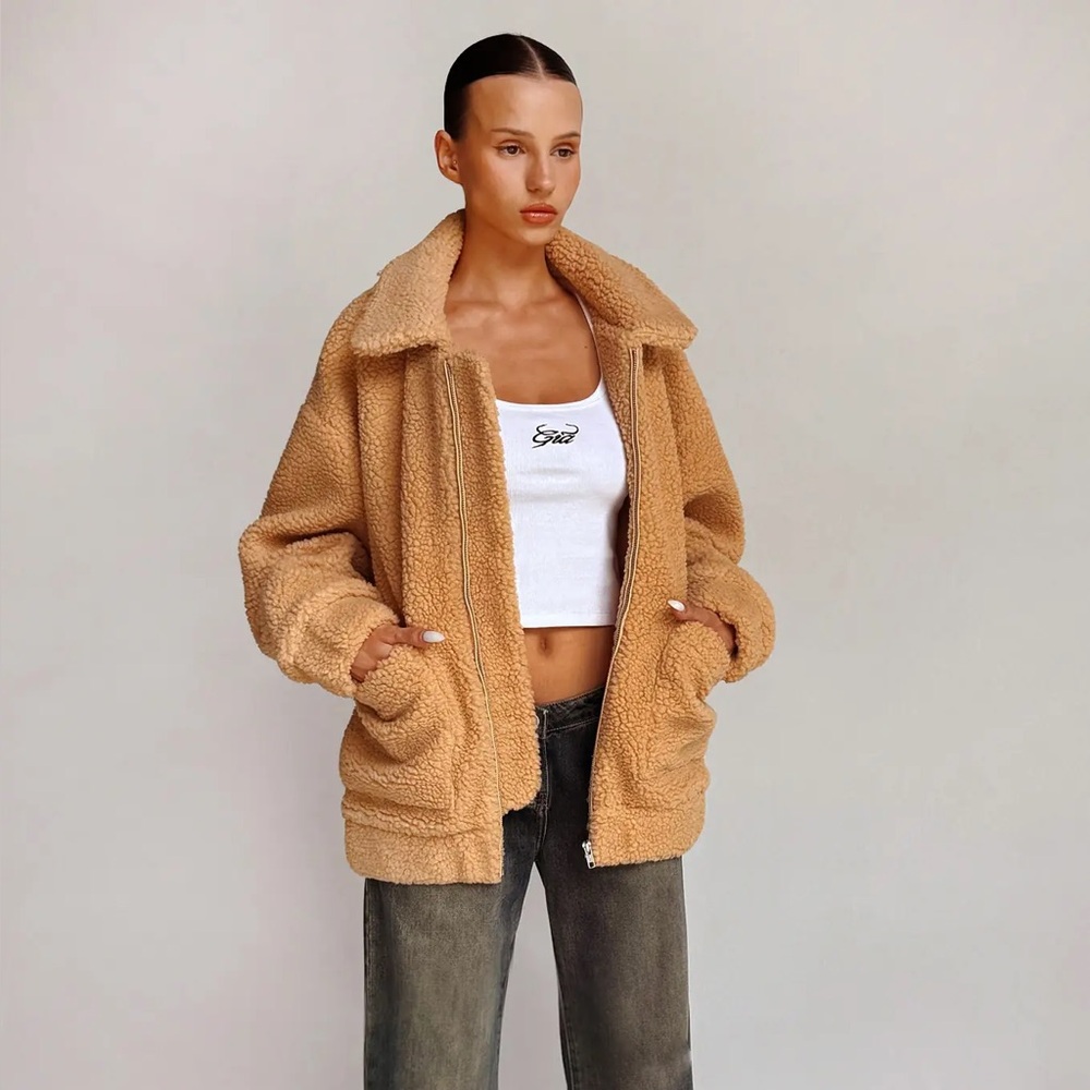 IAMGIA pixie teddy coat - Picture 5 of 6